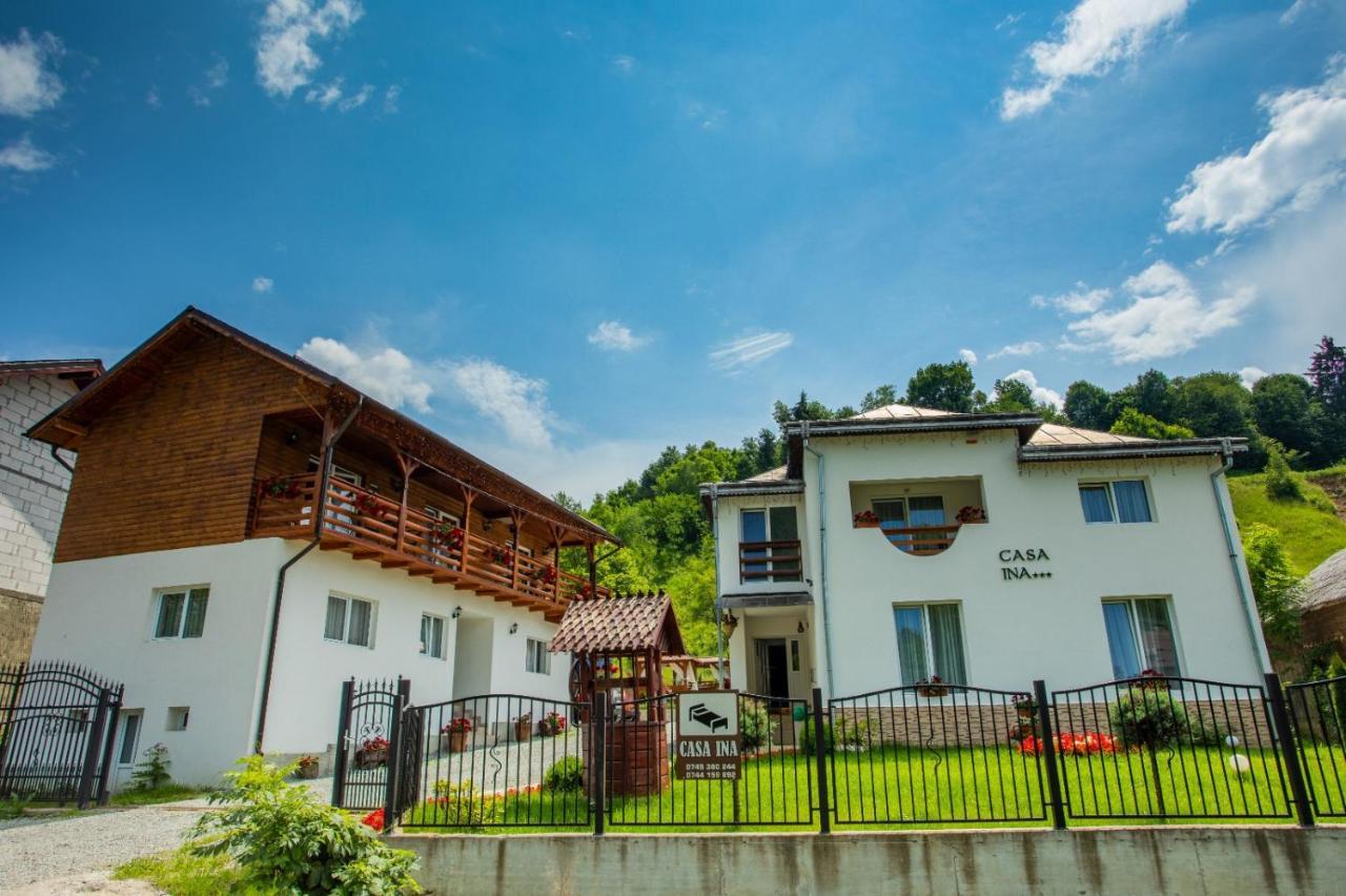 Hotel Casa Ina Moisei Zewnętrze zdjęcie