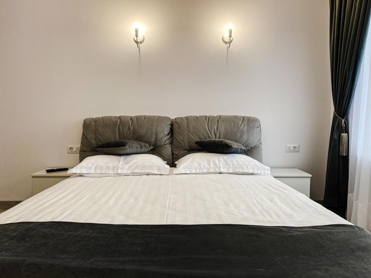 Hotel Casa Ina Moisei Zewnętrze zdjęcie
