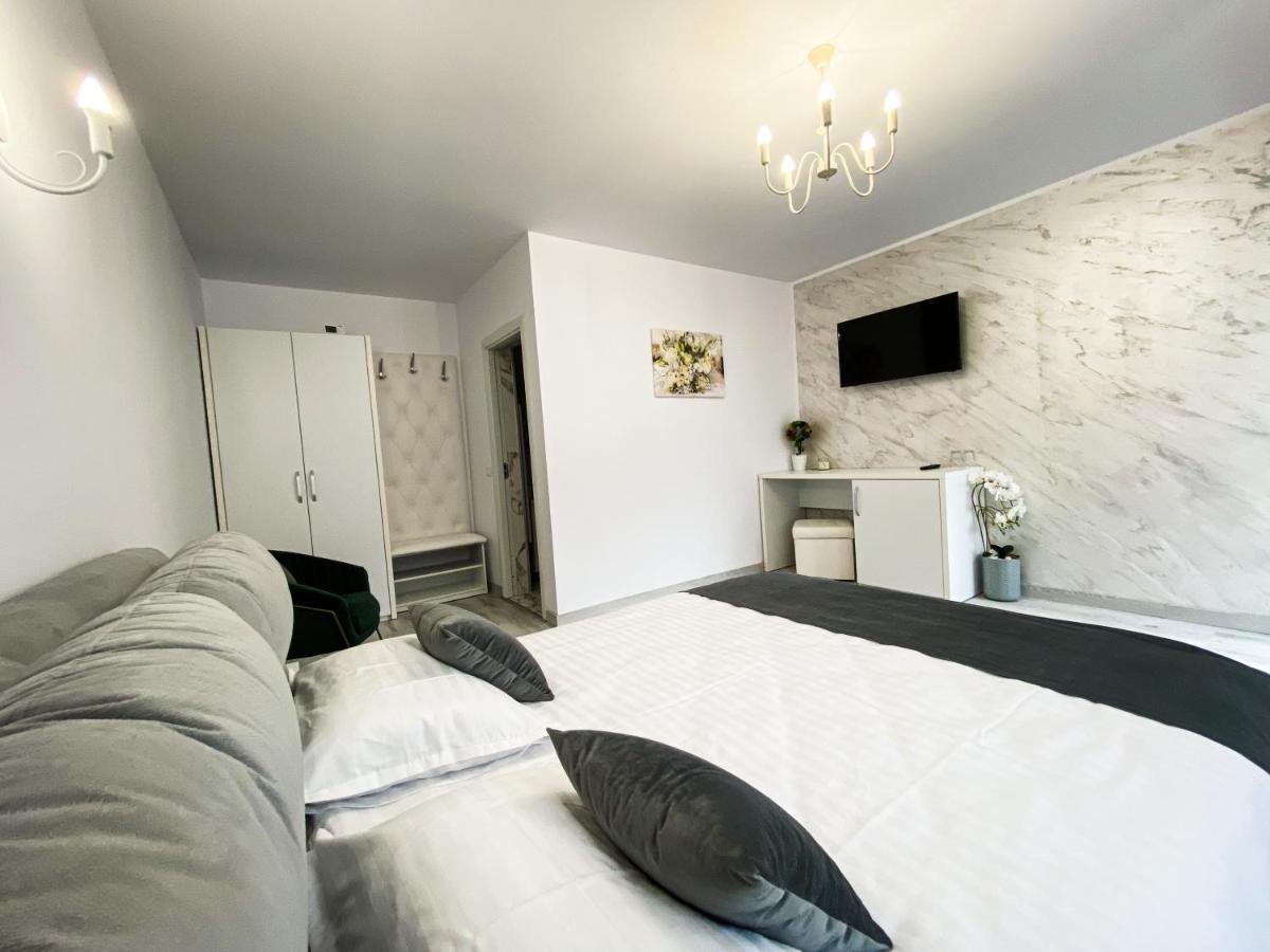 Hotel Casa Ina Moisei Zewnętrze zdjęcie
